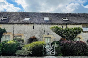 Elliott Cottage